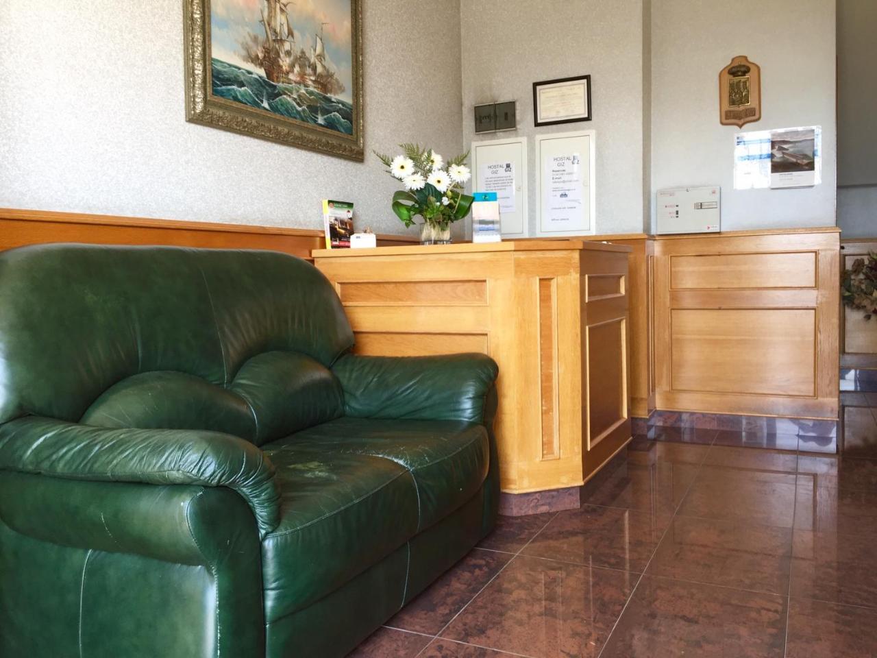 Cuina Hostal-Restaurante Casa Giz מראה חיצוני תמונה