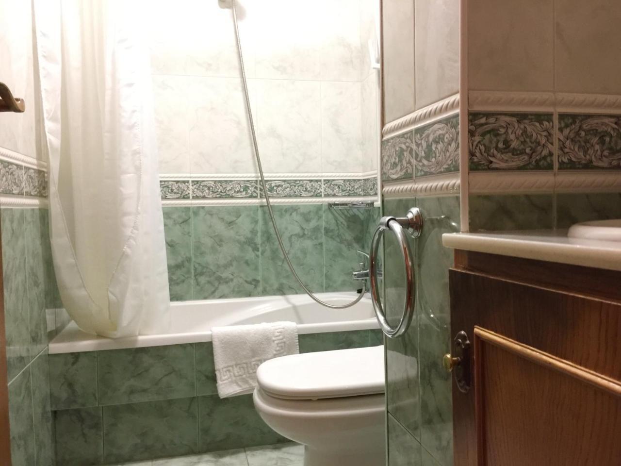 Cuina Hostal-Restaurante Casa Giz מראה חיצוני תמונה